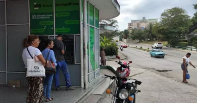 Despair Over Not being Able to Control Fall of the Cuban Peso
