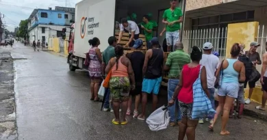 Wood Fires Are Lit Throughout Cuba to Save the Food