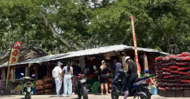 Cuba Has Fruits & Vegies for People with Relatives Abroad