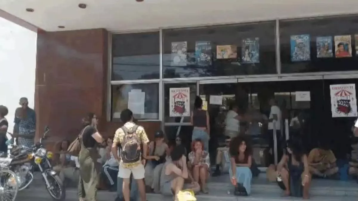Cuba’s Cultural Commissars Censor International Film School