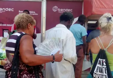 Cuba’s Pension Increase Lost in Inflation and Devaluation