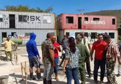 Cuba: Recycled Containers Given Instead of Houses
