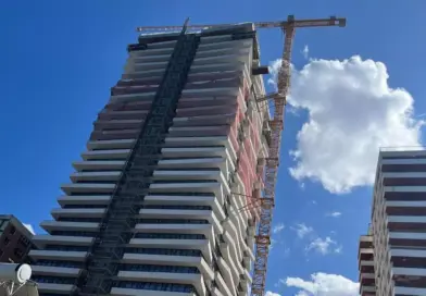 A 25-Story Hotel Rises on Havana’s Malecon Amid Tourism Drop