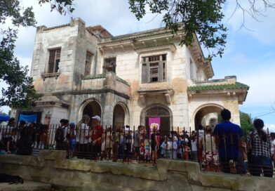 A Mansion in Cojimar, Havana Saved by Art for Boys & Girls
