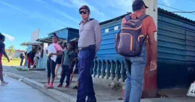A Popular Havana Market Under Police Siege