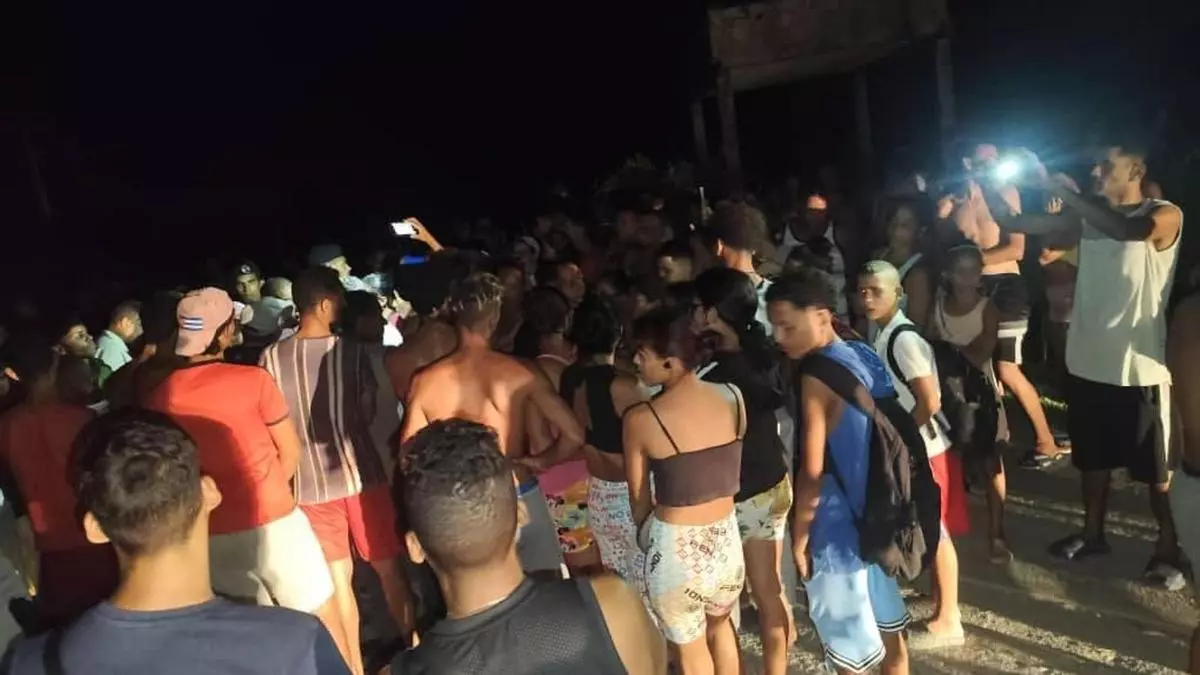 Cuba on the Brink: Protests and Pot-Banging Over Blackouts