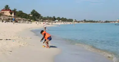 Russian Epidemiologist Urges People Not to Travel to Cuba