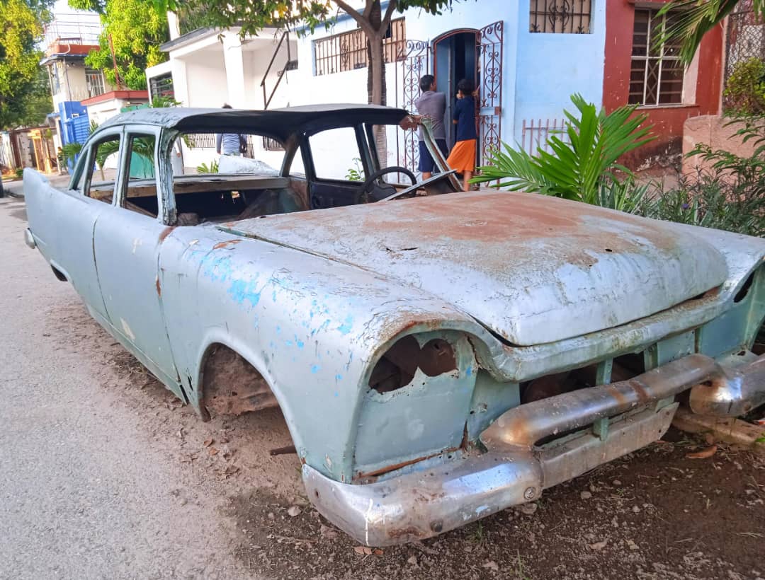 Relics in Havana: A Story Frozen in Time