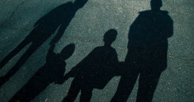 US Ends Family Reunification Parole Affects Thousands of Cubans