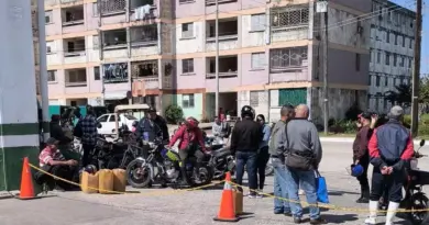 Cuba Suspends Surgeries in Hospitals, Closes Some Hotels