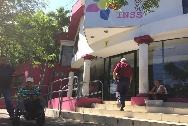 Denationalized Nicas: “The Criminal Theft of Our Pensions”